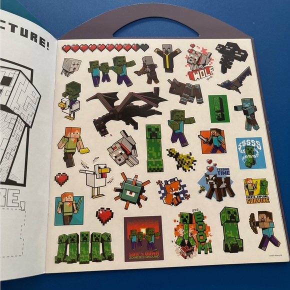 Minecraft Grab and Go Activity Set - Green never used - Picture 2 of 5